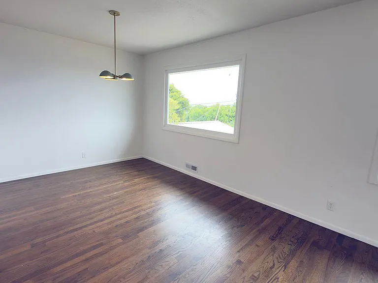 322 Pleasant Ave — Photo 17