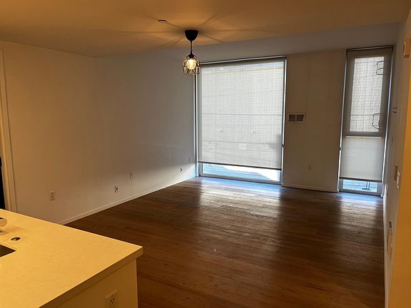 2nd image of 450 Hayes St #2A