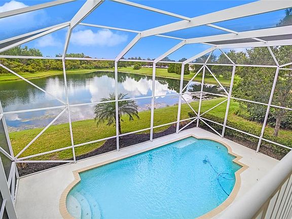 3rd image of 9851 Asbel Estates St