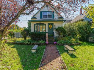 60 Menand Rd, Albany, NY 12204