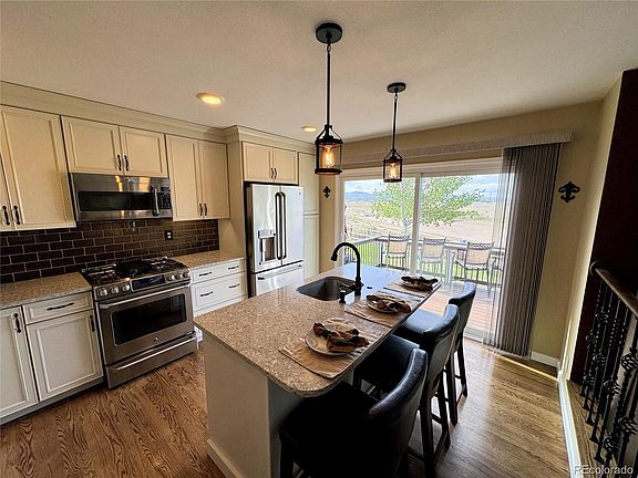 5th image of 9818 Foxhill Circle