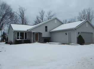 2819 Schaefer Cir, Appleton, WI 54915