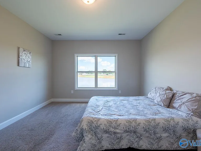 106 Elaina Grey Ct — Photo 10