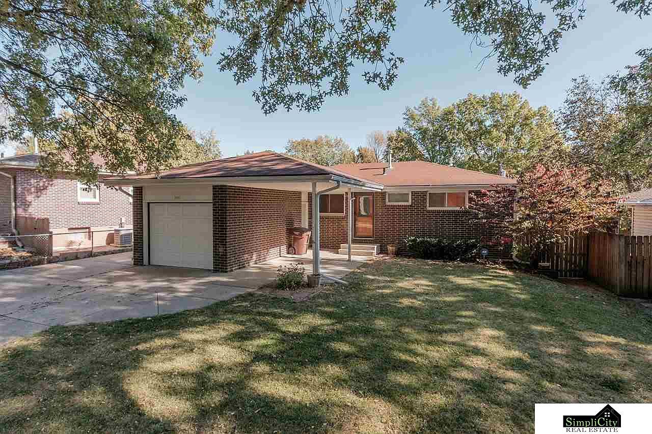 700 Sierra Dr Lincoln Ne 68505 Mls 22025842 Zillow