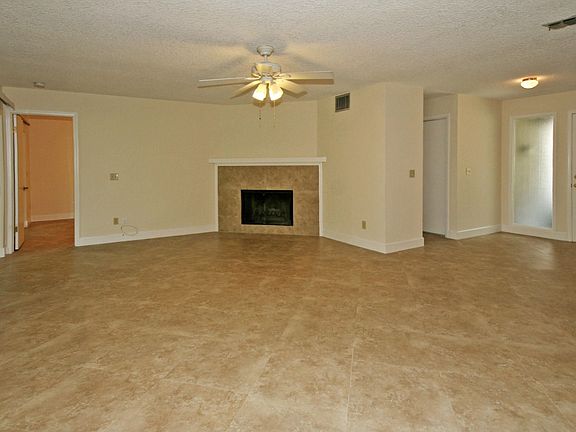 5th image of 94 Ancilla Ct