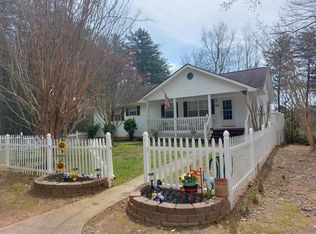 222 Tinas Ct, Blairsville, GA 30512