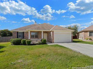 200 Lakota Ct, Cibolo, TX 78108