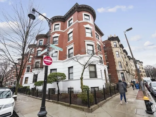 128 Hemenway St APT 102, Boston, MA 02115