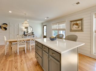 1154 Shoreside Way, Mount Pleasant, SC 29464