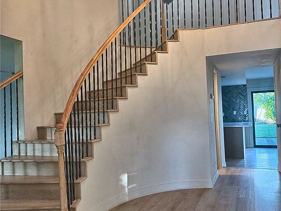 4th image of 1893 S Starfire Ave