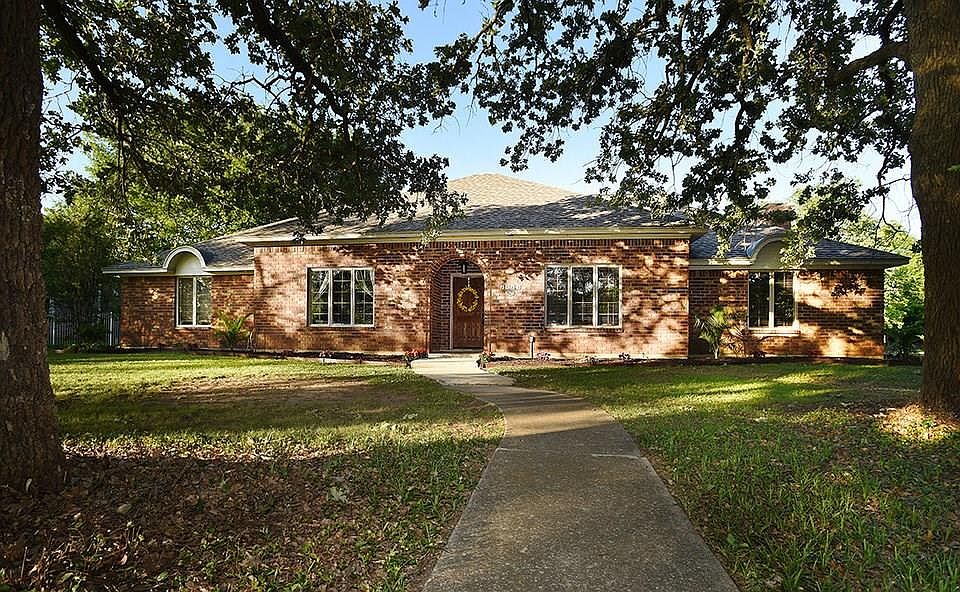 1st image of 3617 Montecito Dr