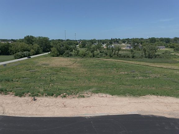 4th image of Ridgeway Dr