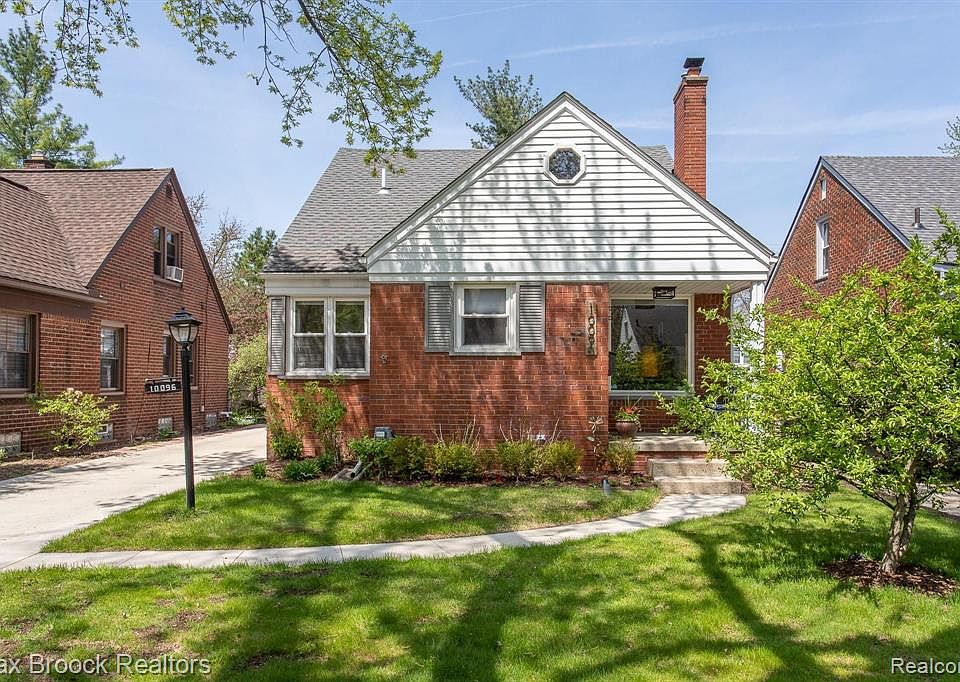 10096 Hart Ave, Huntington Woods, MI 48070 Zillow