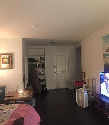 4th image of 500 Riverdale Ave APT 6M
