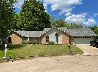 502 Hilltop Pl, Muskogee, OK 74403