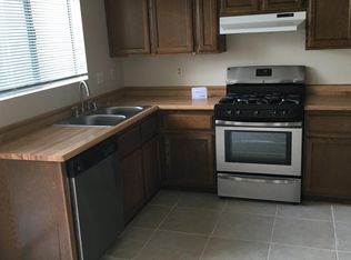 15652 S B St #3, Tustin, CA 92780