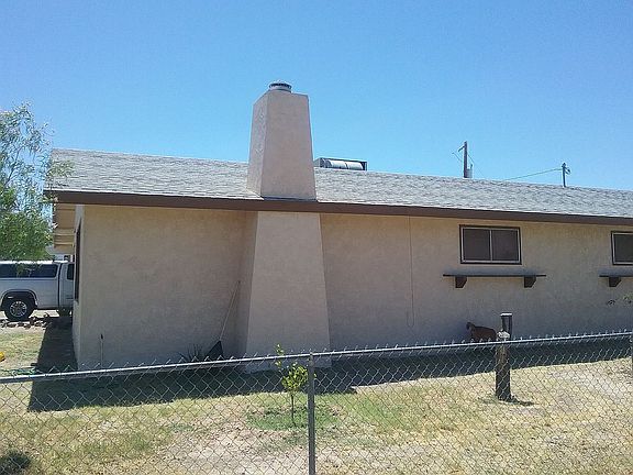 3rd image of 2145 Newport Dr