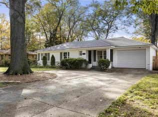 35 Bendel Cir W, Memphis, TN 38117