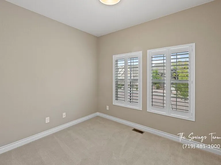 9547 Dewitt Dr — Photo 8