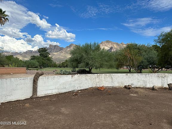 2nd image of 225 W Oro Valley Dr