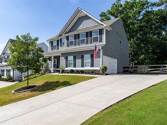2nd image of 211 Shoals Bridge Rd
