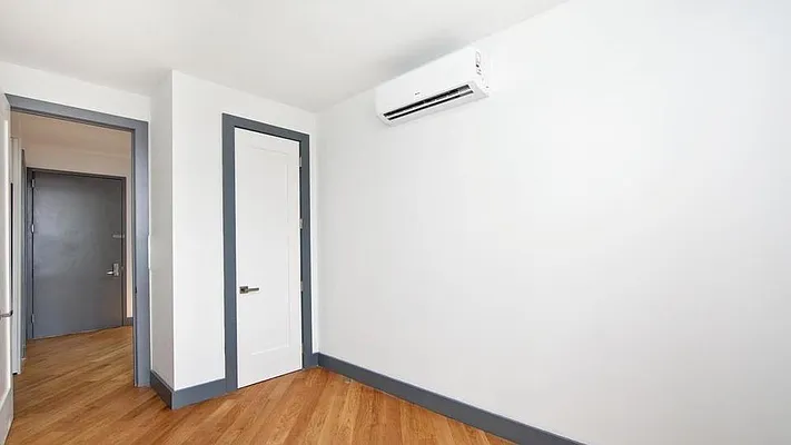 Rented by Nooklyn NYC LLC | media 24