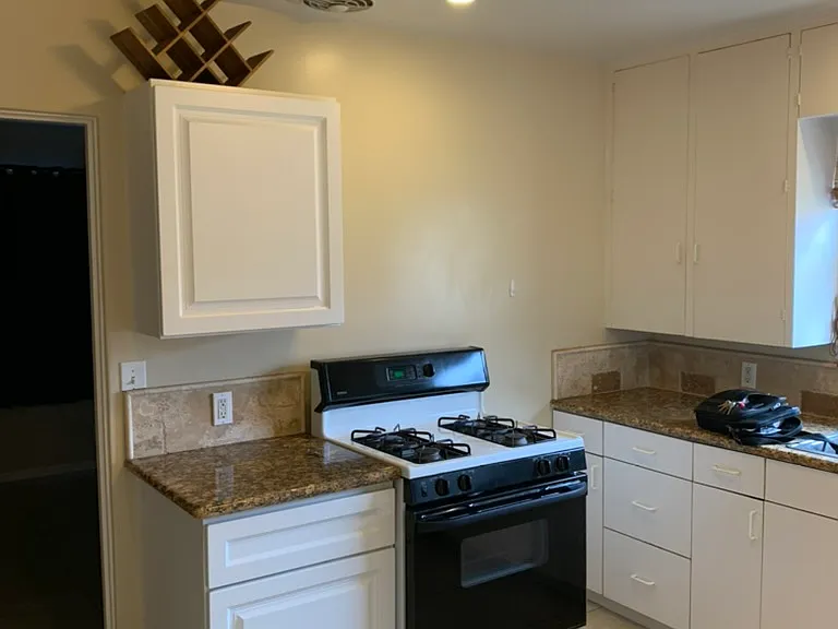 1116 1/2 Waldron Ave #1116 — Photo 17
