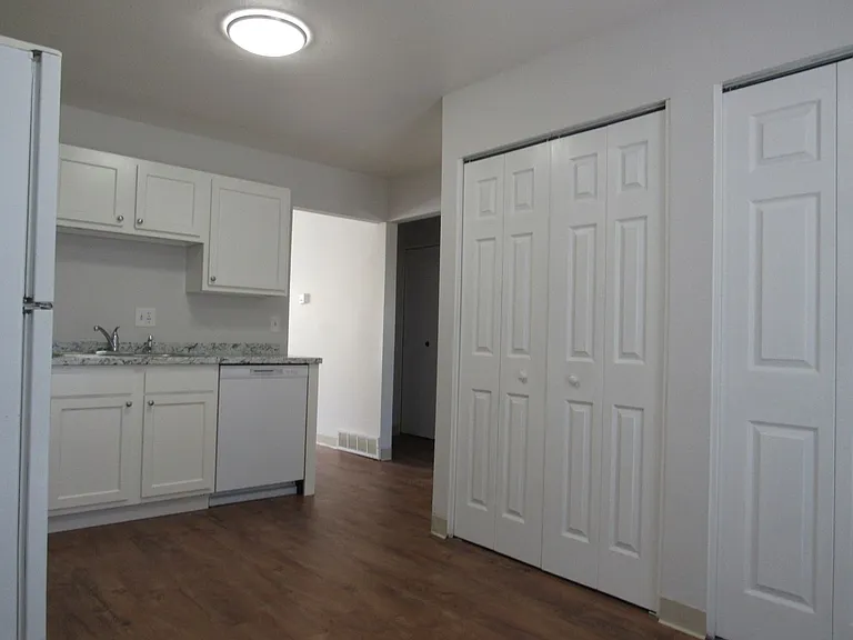 5711 W 92nd Ave #13 — Photo 4