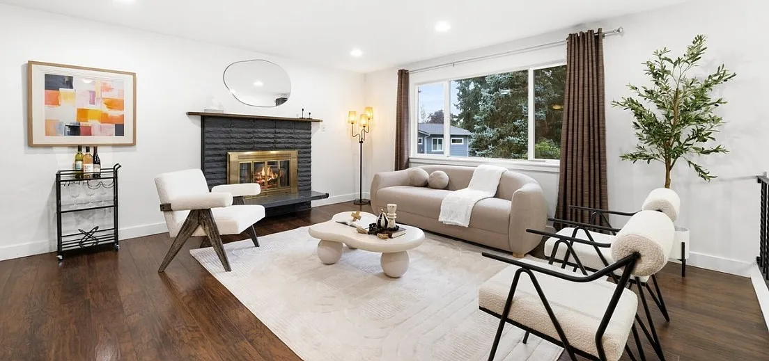 4 bed, 1830 sqft, $3,985 — Photo 3