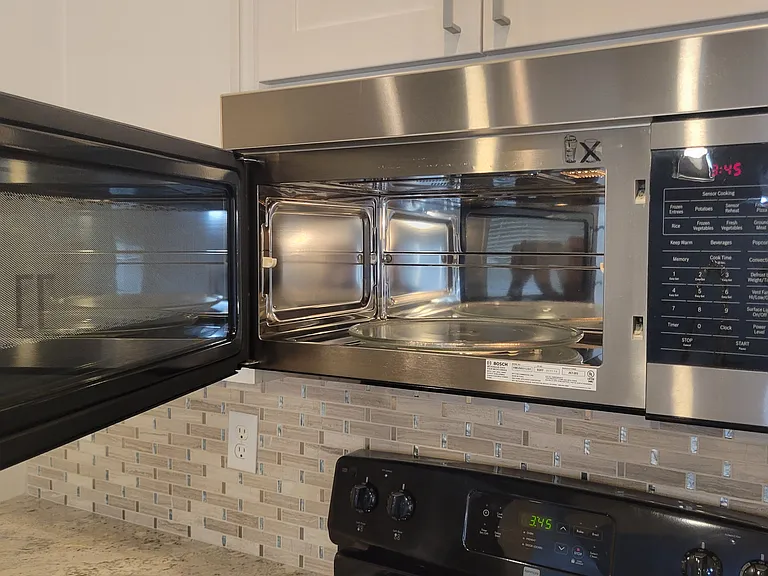 578 E 820 S — Photo 26