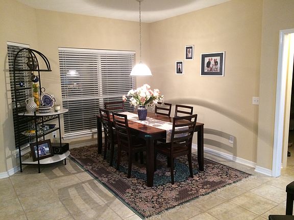 2nd image of 1643 Champagne Ave