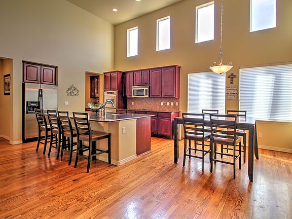 Chef's Kitchen with Granite