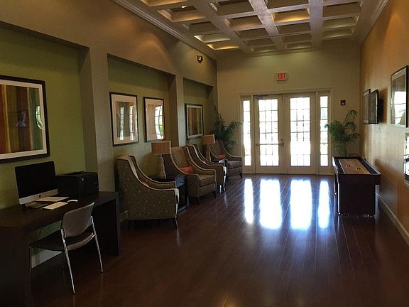 5th image of 11811 Estates Club Dr APT 1321