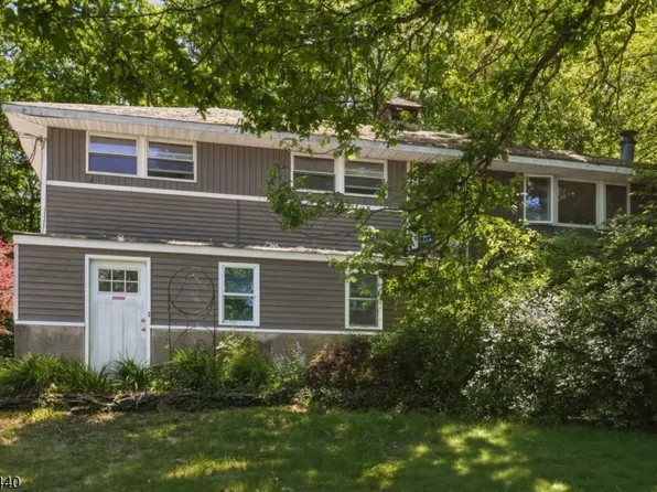 344 Union Ave, Bloomingdale Boro, NJ 07403