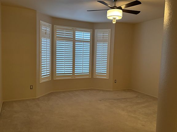 5th image of 15018 W Buttonwood Dr