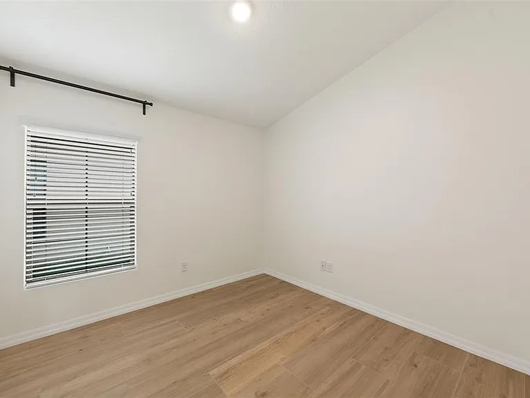12401 Streambed Dr — Photo 21