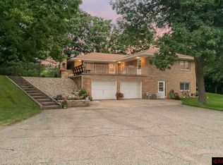 54309 213th St, Mankato, MN 56001