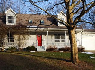 9105 Hobbit Cir, Kalamazoo, MI 49009