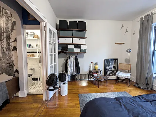 Rented by Manhattan Spaces | media 9