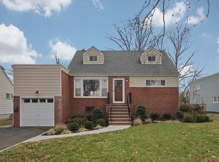 565 W 5th Ave, Roselle, NJ