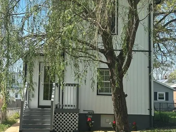 4156 Walsh St, Saint Louis, MO 63116