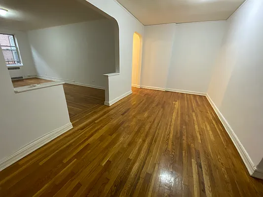 Rented by Contact Realty | media 4