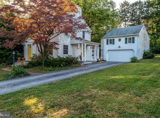 473 Waters Rd, York, PA 17403