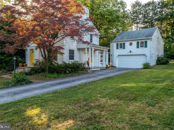 473 Waters Rd, York, PA 17403