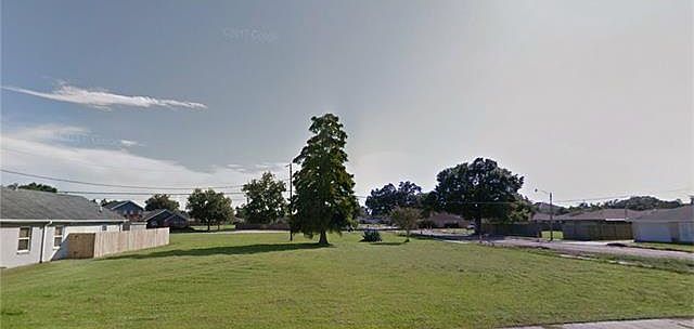 2nd image of 1000 Rowley Blvd