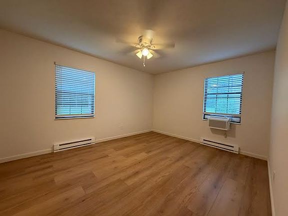 4th image of 55 Indian River Rd #2B