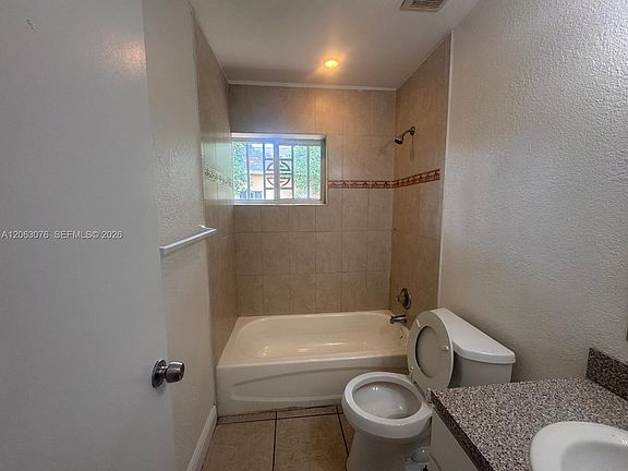 4th image of 3342 NW 9th Ave #3344