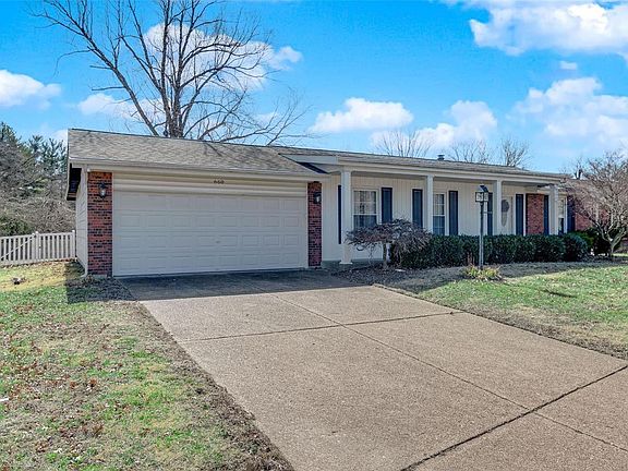 3rd image of 660 Dewayne Dr