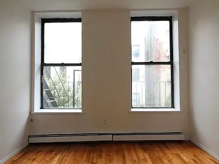 451 W 46th St #3A — Photo 8