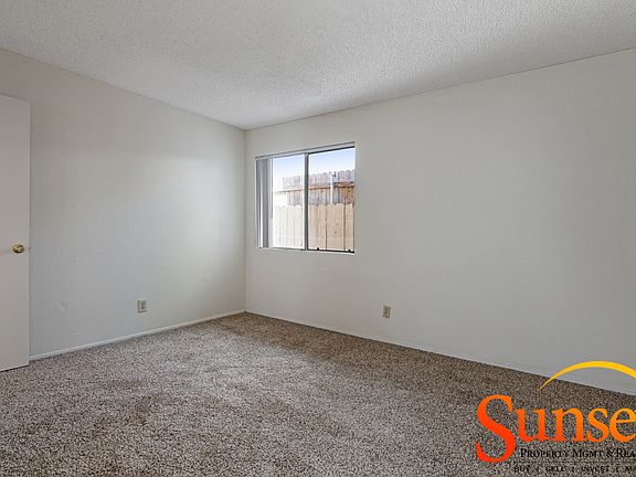 4th image of 4575 Idaho St APT 4